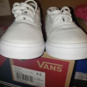 Brand New Vans Sneakers